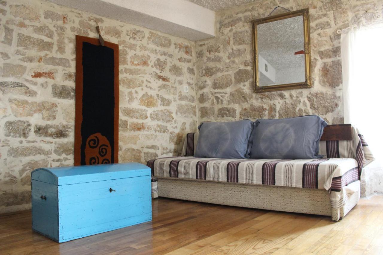 Apartments Voltera Parking Space Near The House Betina  Exterior foto