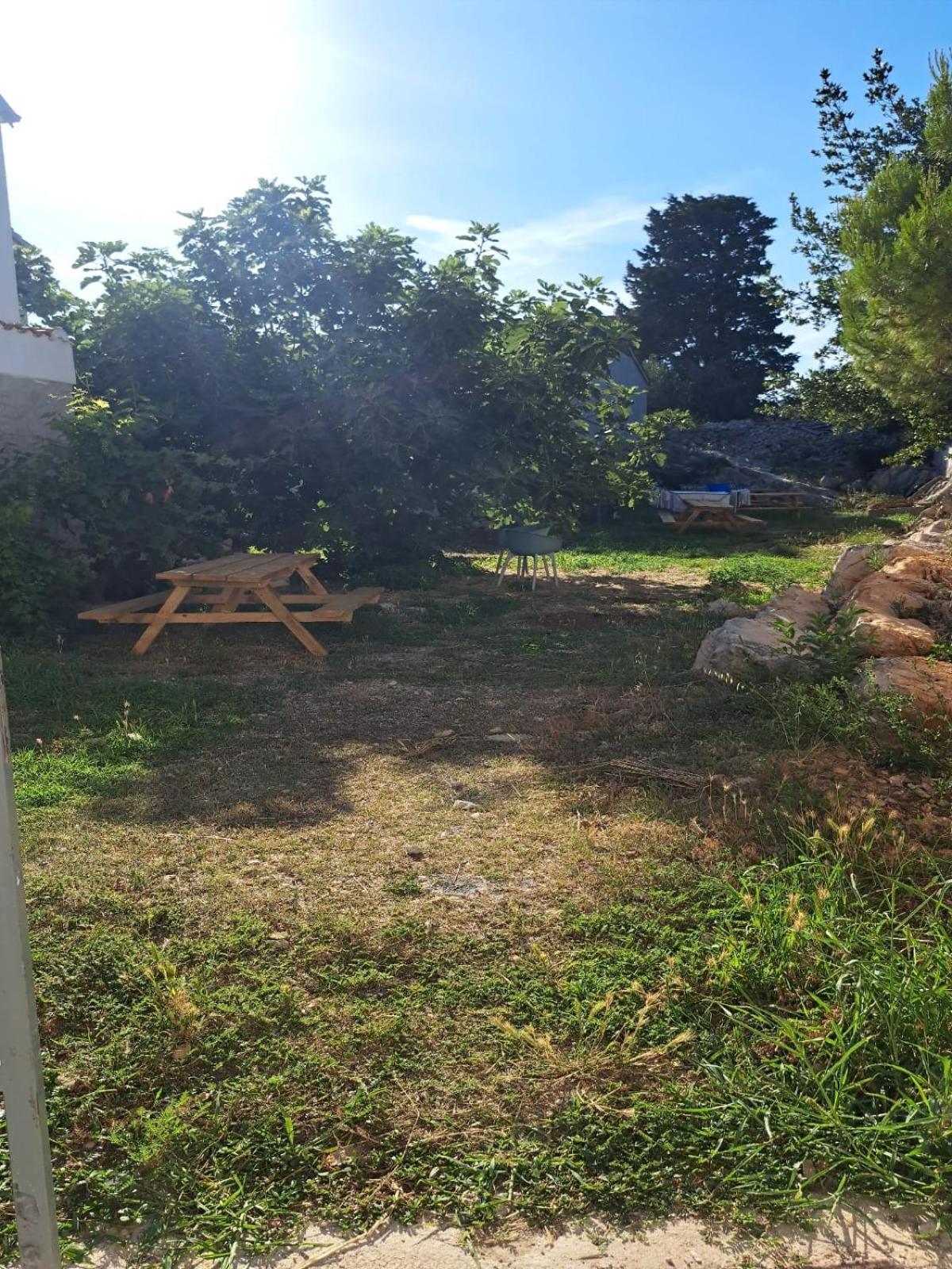Apartments Voltera Parking Space Near The House Betina  Exterior foto