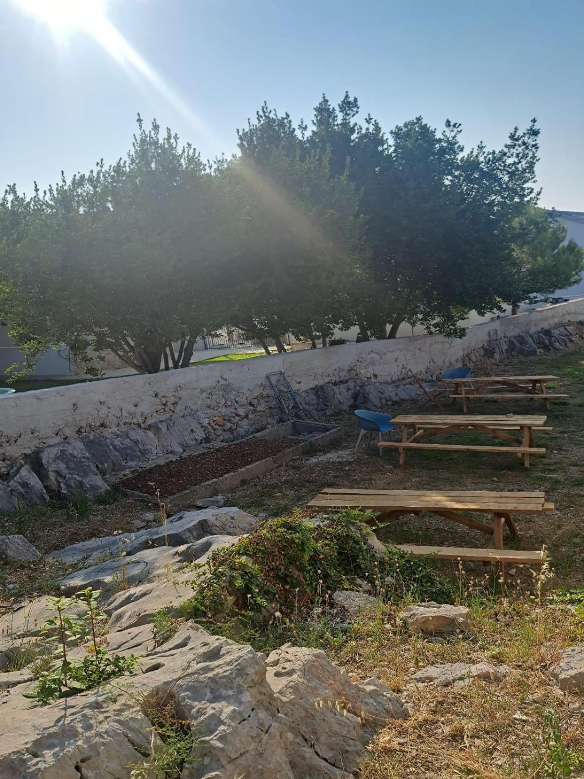 Apartments Voltera Parking Space Near The House Betina  Exterior foto