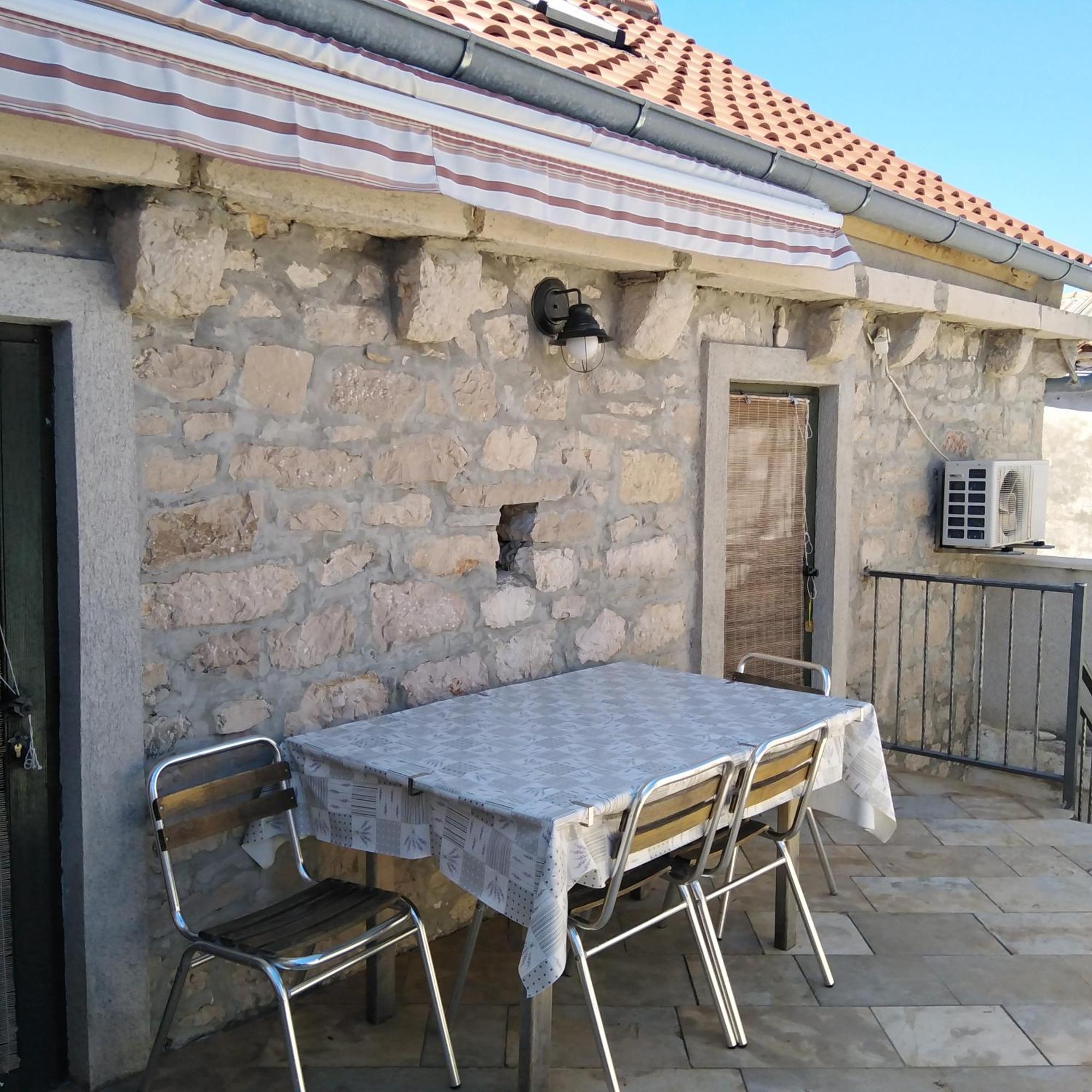 Apartments Voltera Parking Space Near The House Betina  Exterior foto